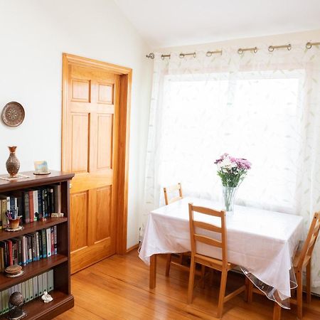 Beautiful Apartment-5 Beds-Full Kitchen-Parking-Super Clean! Бостон Экстерьер фото