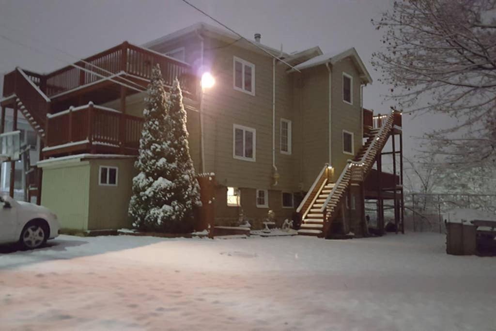 Beautiful Apartment-5 Beds-Full Kitchen-Parking-Super Clean! Бостон Экстерьер фото